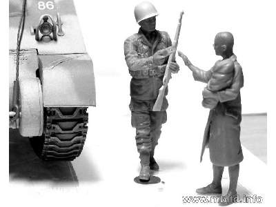 Amerykańscy spadachroniarze i brytyjscy czołgiści - Francja 1944 - zdjęcie 10