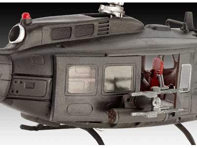 Bell UH-1H Gunship - zdjęcie 2