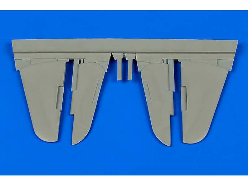YAK-3 control surfaces - Zvezda - zdjęcie 1 YAK-3 control surfaces - Zvezda - zdjęcie 1