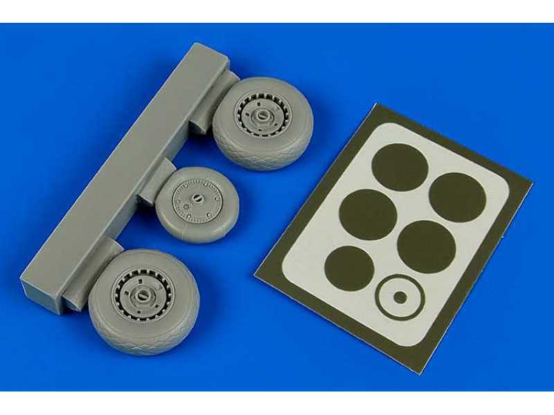 Me 262A/B wheels & paint masks - Hobby boss - zdjęcie 1 Me 262A/B wheels & paint masks - Hobby boss - zdjęcie 1
