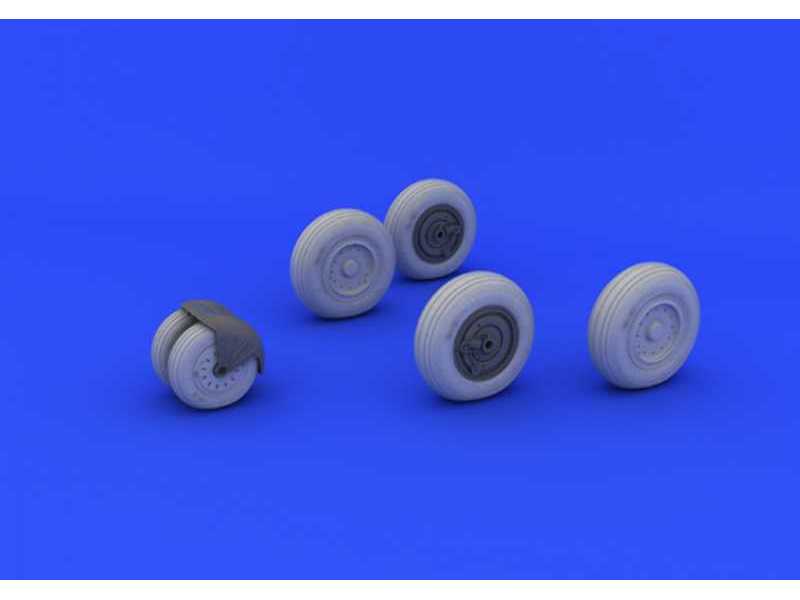 MiG-31 wheels 1/48 - Amk - zdjęcie 1 MiG-31 wheels 1/48 - Amk - zdjęcie 1