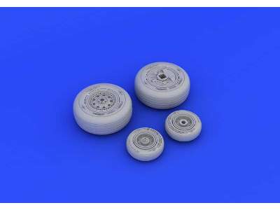 F-4J wheels 1/48 - Academy - zdjęcie 3