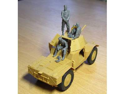 German Armoured Vehicle Crew (1941-1942) (4 figures and cat) - zdjęcie 4
