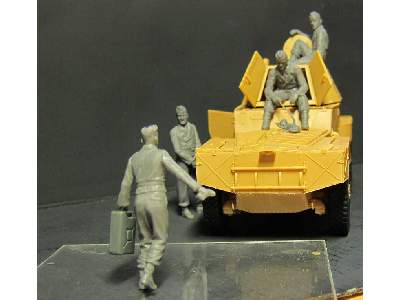 German Armoured Vehicle Crew (1941-1942) (4 figures and cat) - zdjęcie 5