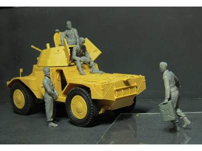 German Armoured Vehicle Crew (1941-1942) (4 figures and cat) - zdjęcie 8