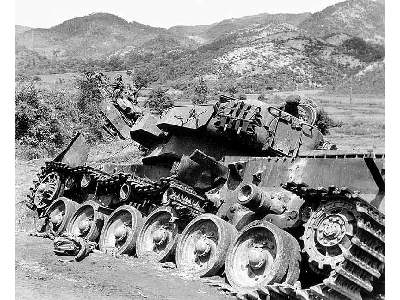 Czołg brytyjski Centurion Mk.3 - Wojna Koreańska - zdjęcie 24
