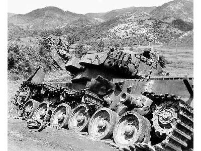 Czołg brytyjski Centurion Mk.3 - Wojna Koreańska - zdjęcie 24