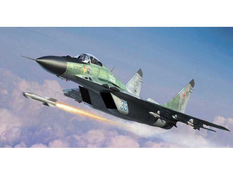 MIG-29C Fulcrum (Izdeliye 9.13) - zdjęcie 1 MIG-29C Fulcrum (Izdeliye 9.13) - zdjęcie 1