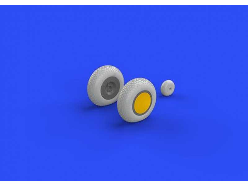 P-40 wheels w/ pattern 1/32 - Hasegawa - zdjęcie 1 P-40 wheels w/ pattern 1/32 - Hasegawa - zdjęcie 1