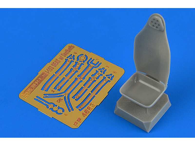 I-153 Chaika seat - ICM - zdjęcie 1 I-153 Chaika seat - ICM - zdjęcie 1