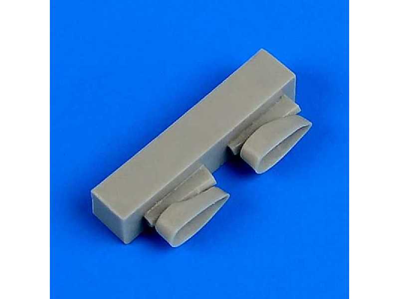 F4F-4 Wildcat exhaust - Airfix - zdjęcie 1 F4F-4 Wildcat exhaust - Airfix - zdjęcie 1