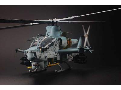 Bell AH-1Z Viper  - zdjęcie 2