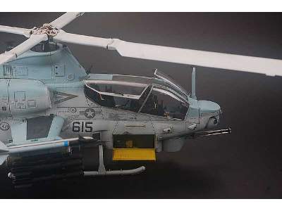 Bell AH-1Z Viper  - zdjęcie 9