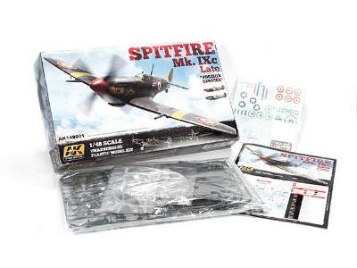 Spitfire Mk Ixc Late Fighter (Plastic Kit) - zdjęcie 5