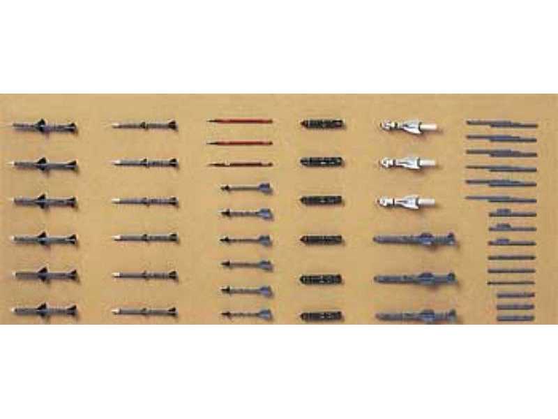 Aircraft Weapons V - zdjęcie 1 Aircraft Weapons V - zdjęcie 1