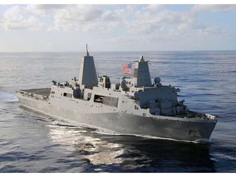 U.S.S. San Antonio LPD-17 w/MV-22B - zdjęcie 1 U.S.S. San Antonio LPD-17 w/MV-22B - zdjęcie 1