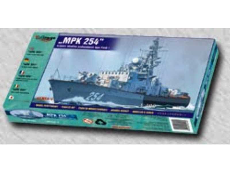 Ścigacz okrętów podwodnych MPK 254 Pauk I - zdjęcie 1 Ścigacz okrętów podwodnych MPK 254 Pauk I - zdjęcie 1