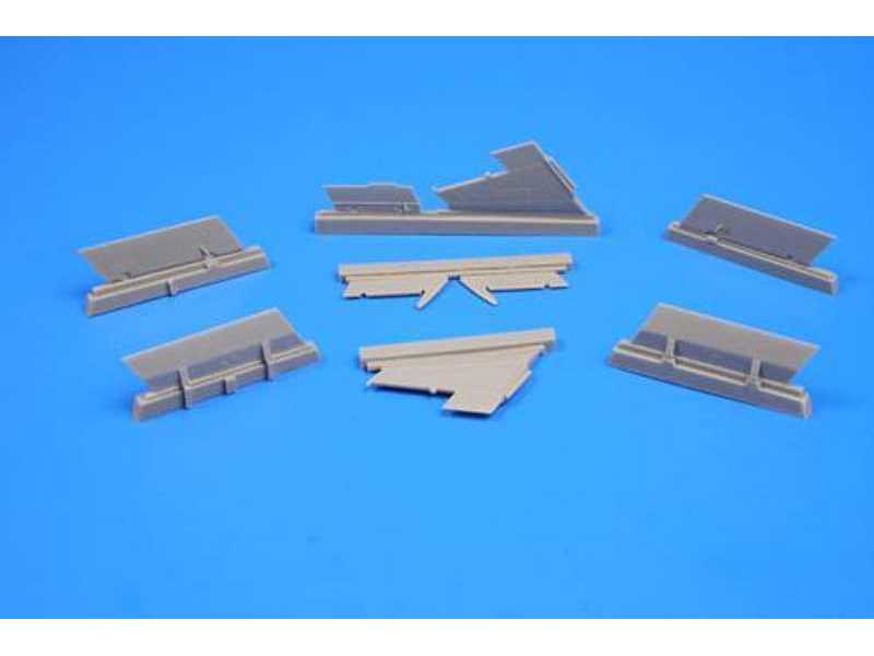 Folland Gnat T.1 - Control surfaces set - zdjęcie 1 Folland Gnat T.1 - Control surfaces set - zdjęcie 1