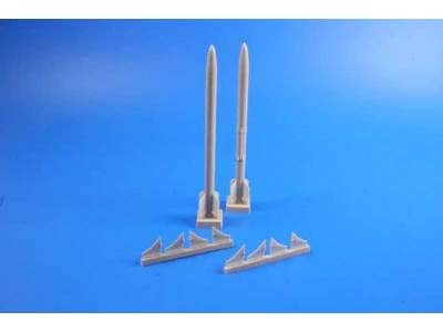 AGM-88 HARM Air-to-Surface Missile + NATO / US LAU-118 Launcher  - zdjęcie 3