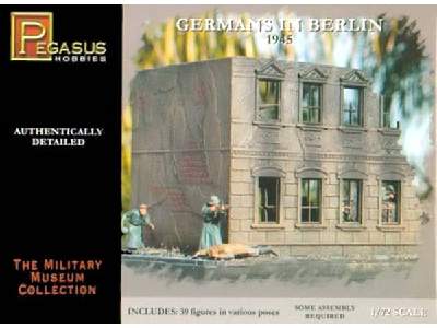 Figurki Niemcy w Berlinie - 1945 - zdjęcie 1