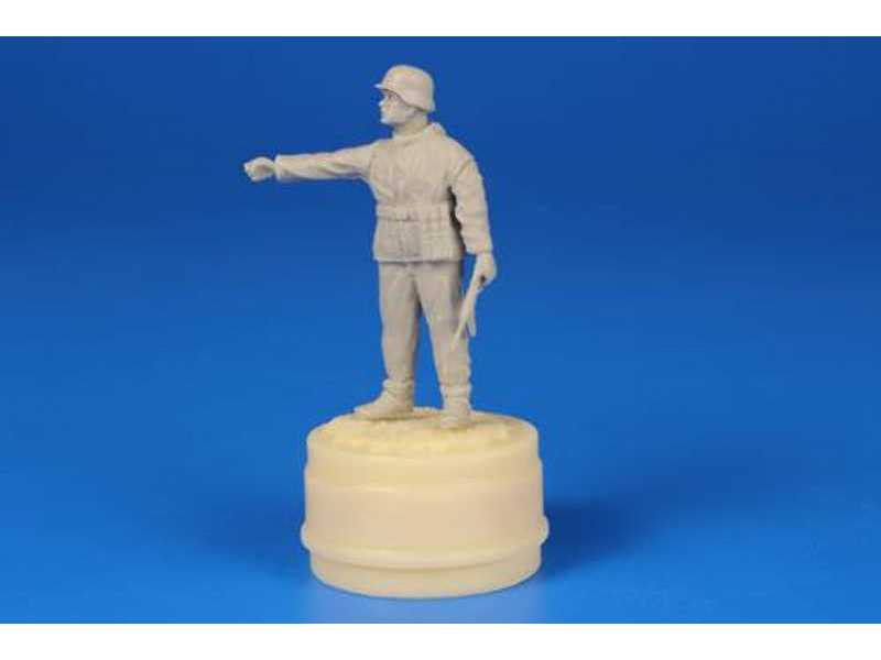 German WW II Soldier - the Ardennes 1944 - zdjęcie 1 German WW II Soldier - the Ardennes 1944 - zdjęcie 1