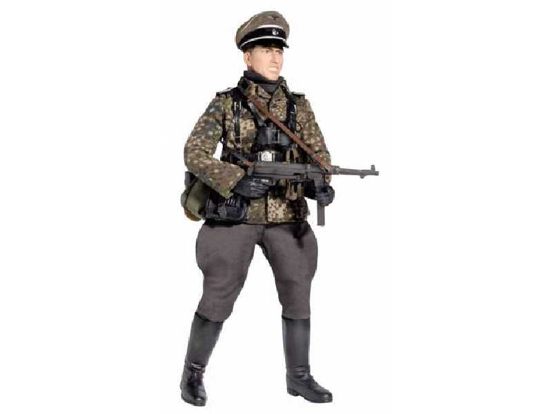 Hannes Diehl - (Unterstrumfuhrer) - Hohenstaufen Recon Officer - zdjęcie 1 Hannes Diehl - (Unterstrumfuhrer) - Hohenstaufen Recon Officer - zdjęcie 1