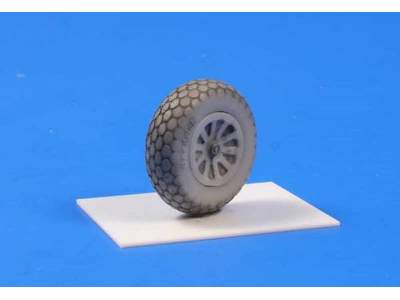 P-51D Mustang - Wheels 1/72 (Oval Tread Pattern) for Hasegawa/Re - zdjęcie 3