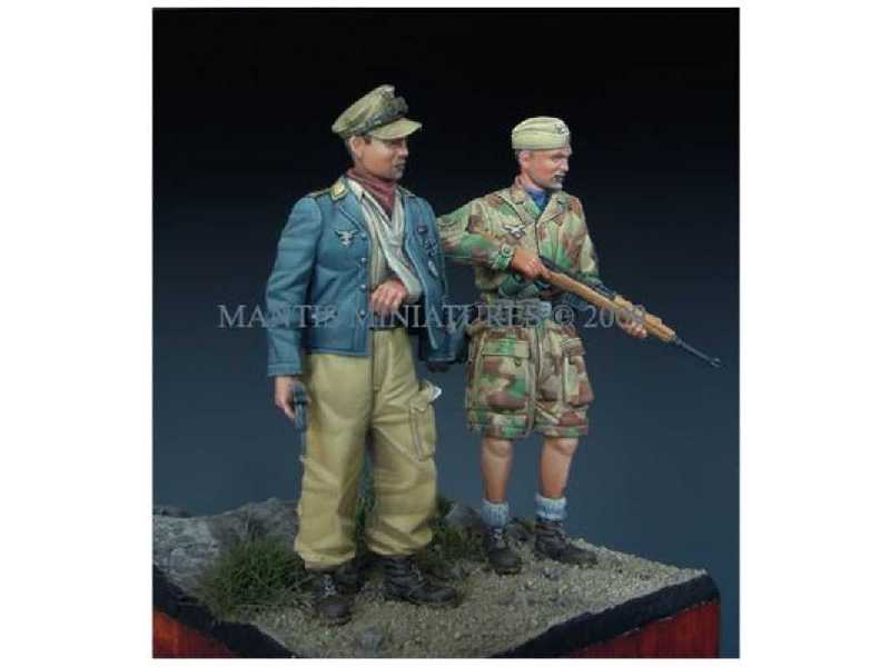 German Paratroopers - Italy 1944 - zdjęcie 1 German Paratroopers - Italy 1944 - zdjęcie 1