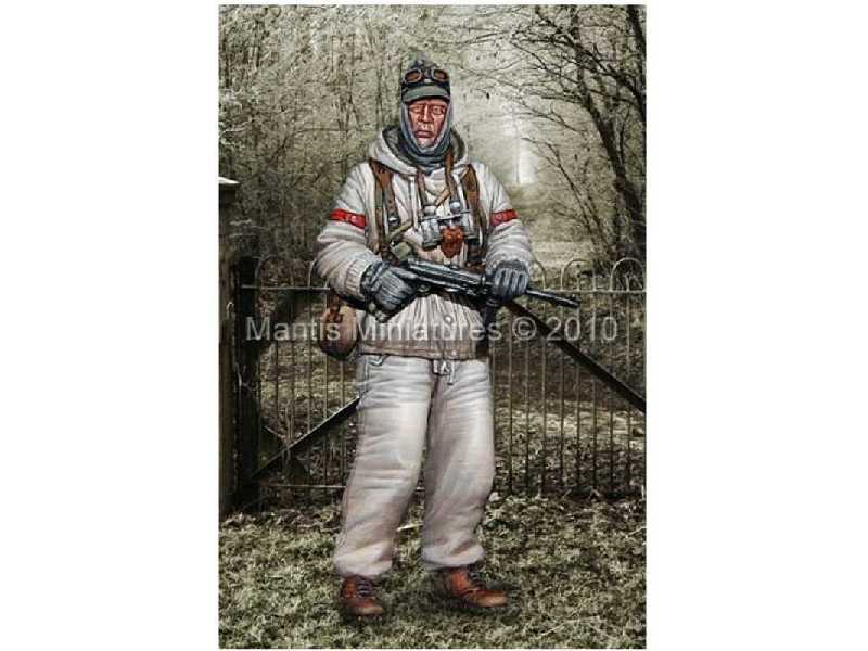 German SS Grenadier - Winter, 1944 - zdjęcie 1 German SS Grenadier - Winter, 1944 - zdjęcie 1