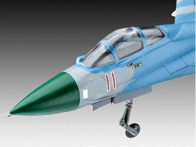 Suchoi Su-27 Flanker - zdjęcie 3