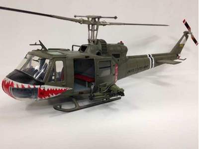 UH-1 Huey C U.S. Army 174th assault Helicopter Company Shark - zdjęcie 2