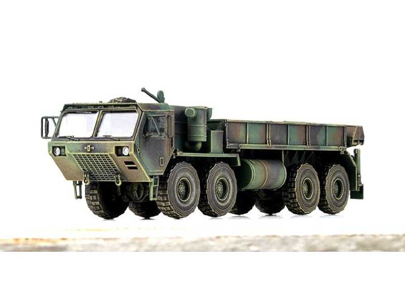 Ciężarówka M997 8x8 Cargo Truck - zdjęcie 1 Ciężarówka M997 8x8 Cargo Truck - zdjęcie 1