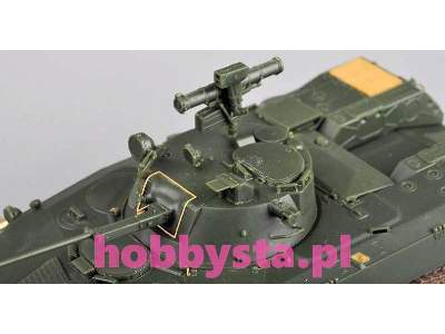 BMD-2 radziecki bojowy wóz piechoty - zdjęcie 11