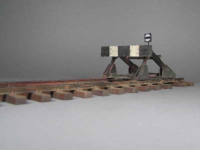 Tory kolejowe z kozłem oporowym - rozmiar europejski - zdjęcie 13
