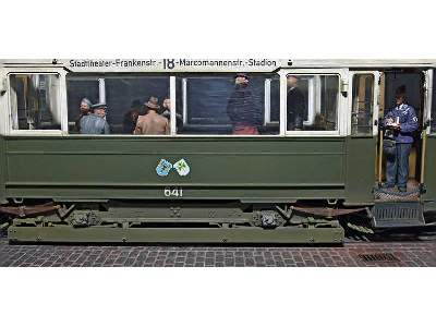 European Tramcar (StraBenbahn Triebwagen 641) w/Crew & Passenger - zdjęcie 60