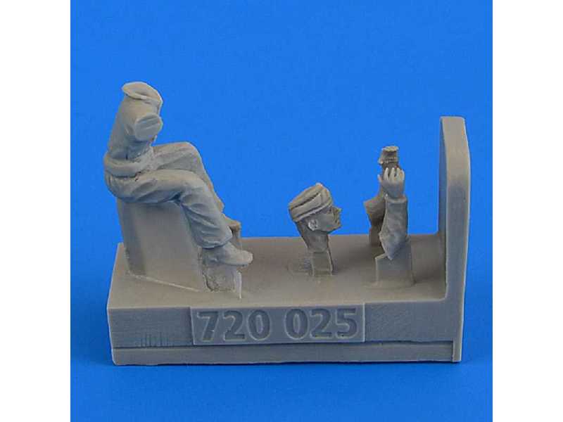 WWII RAF Motorcycle Driver - part 2 - Airfix - zdjęcie 1 WWII RAF Motorcycle Driver - part 2 - Airfix - zdjęcie 1