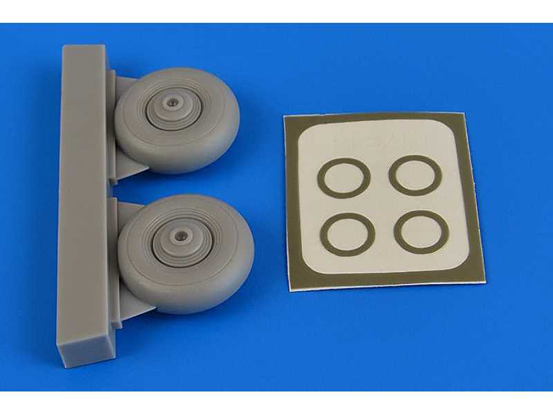 Beaufighter wheels & paint masks - Airfix - zdjęcie 1 Beaufighter wheels & paint masks - Airfix - zdjęcie 1