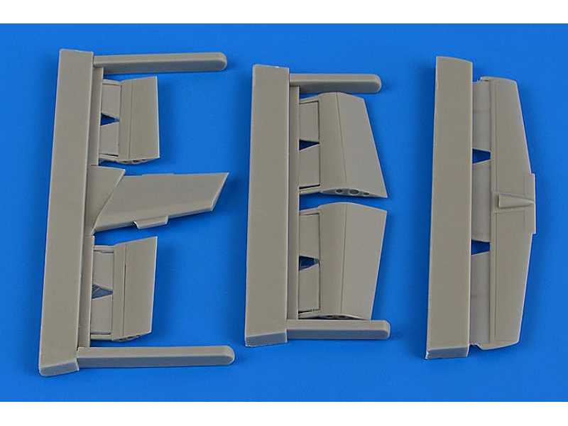 L-29 Delfin control surfaces - AMK - zdjęcie 1 L-29 Delfin control surfaces - AMK - zdjęcie 1
