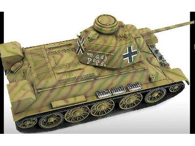 Niemiecki T-34/76 747(r) - II Wojna Światowa - zdjęcie 5