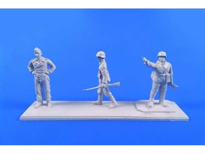 German Wehrmaht Soldiers WWII - zdjęcie 1 German Wehrmaht Soldiers WWII - zdjęcie 1