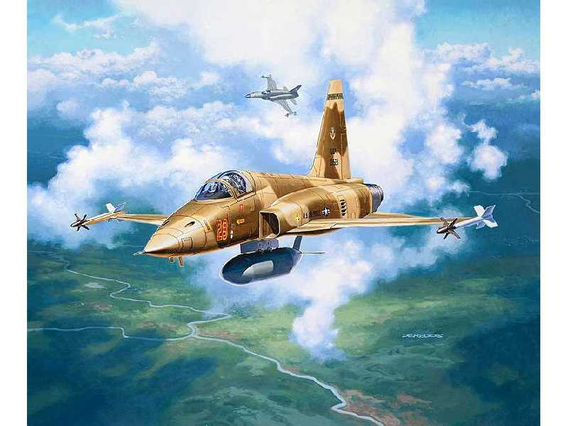 F-5E Tiger II - zestaw podarunkowy - zdjęcie 1 F-5E Tiger II - zestaw podarunkowy - zdjęcie 1
