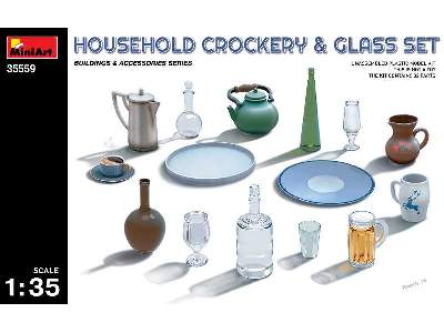 Szklane i porcelanowe naczynia  - zdjęcie 1
