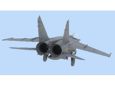 MiG-25 RBT - sowiecki samolot rozpoznawczy - zdjęcie 5
