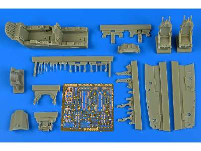 T-38A Talon cockpit set - Trumpeter - zdjęcie 1