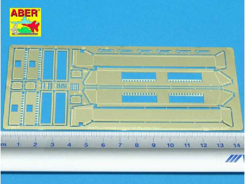Zasobniki boczne do Sd.Kfz. 250 "Neu" - el. fototrawione - zdjęcie 1