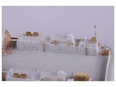 USS Iwo Jima LHD-7 pt.1 assault craft units 1/350 - Trumpeter - zdjęcie 3