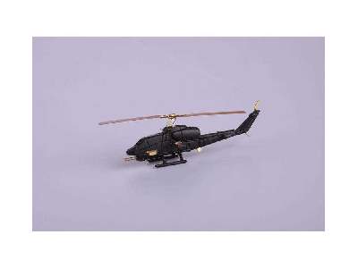 USS Iwo Jima LHD-7 pt.2 helicopters & vehicles 1/350 - Trumpeter - zdjęcie 13