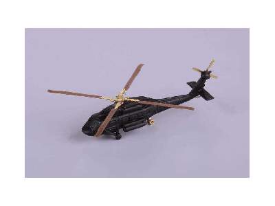 USS Iwo Jima LHD-7 pt.2 helicopters & vehicles 1/350 - Trumpeter - zdjęcie 17