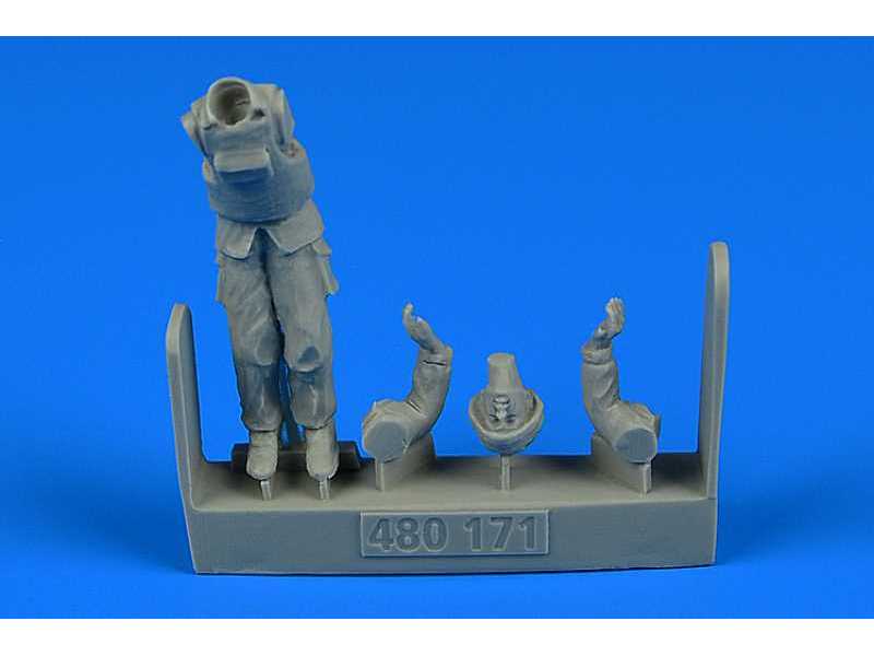 Modern British Army Commander for BAE Warrior - Airfix - zdjęcie 1 Modern British Army Commander for BAE Warrior - Airfix - zdjęcie 1