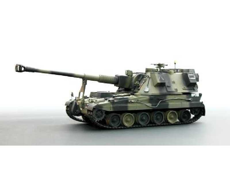 British 155mm S-90 self-propelled howitzer - zdjęcie 1 British 155mm S-90 self-propelled howitzer - zdjęcie 1